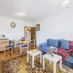 아파트 1 Bedroom Lovely In