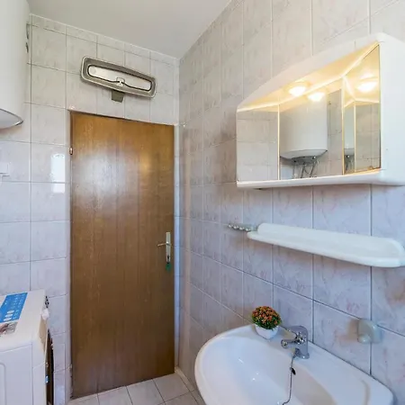 Awesome In With Wifi 公寓